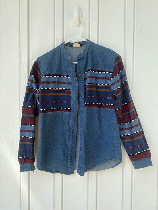 Roper Tops - Vintage Roper Aztec Denim Button Up Shirt Made in USA Women’s XS
